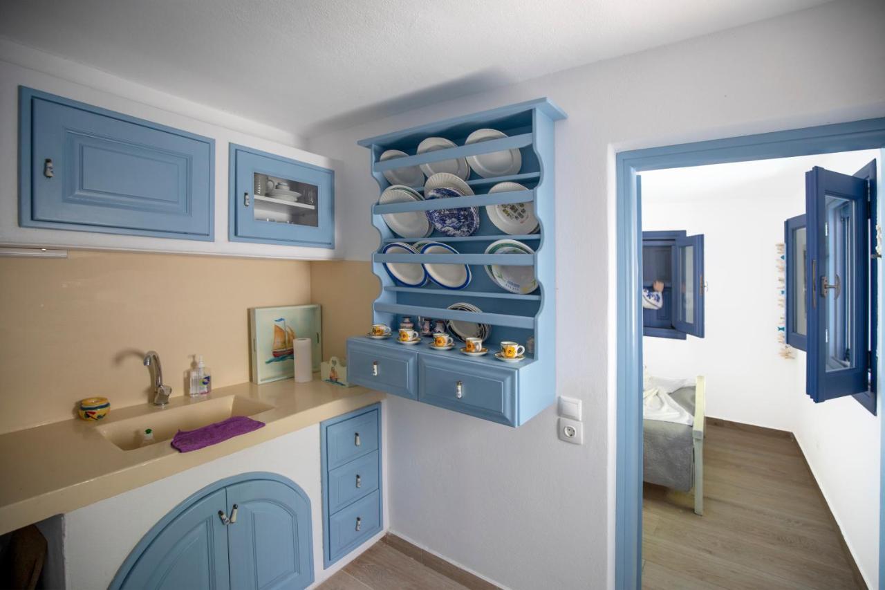 Thea Menetes Apartamento Menetaí Exterior foto