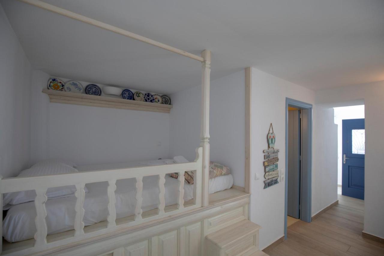 Thea Menetes Apartamento Menetaí Exterior foto