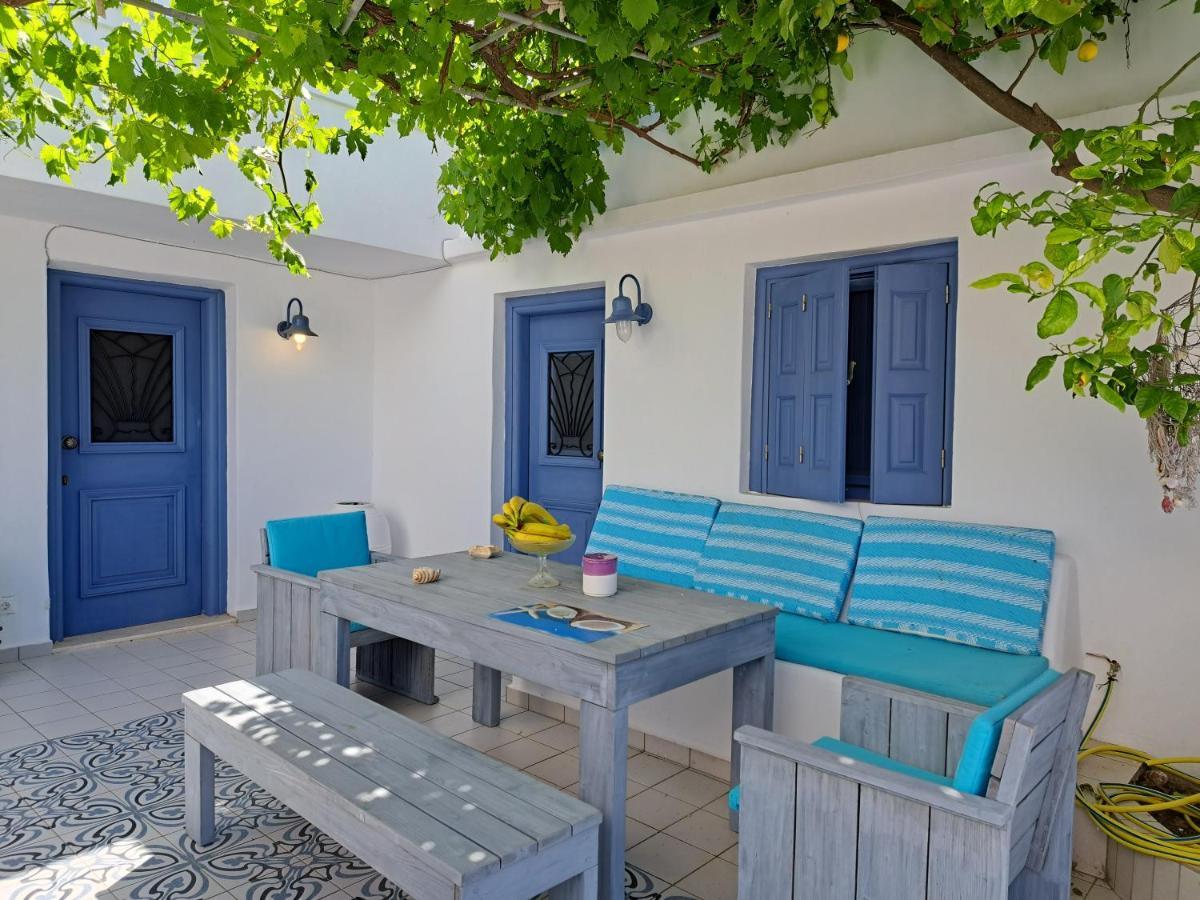 Thea Menetes Apartamento Menetaí Exterior foto